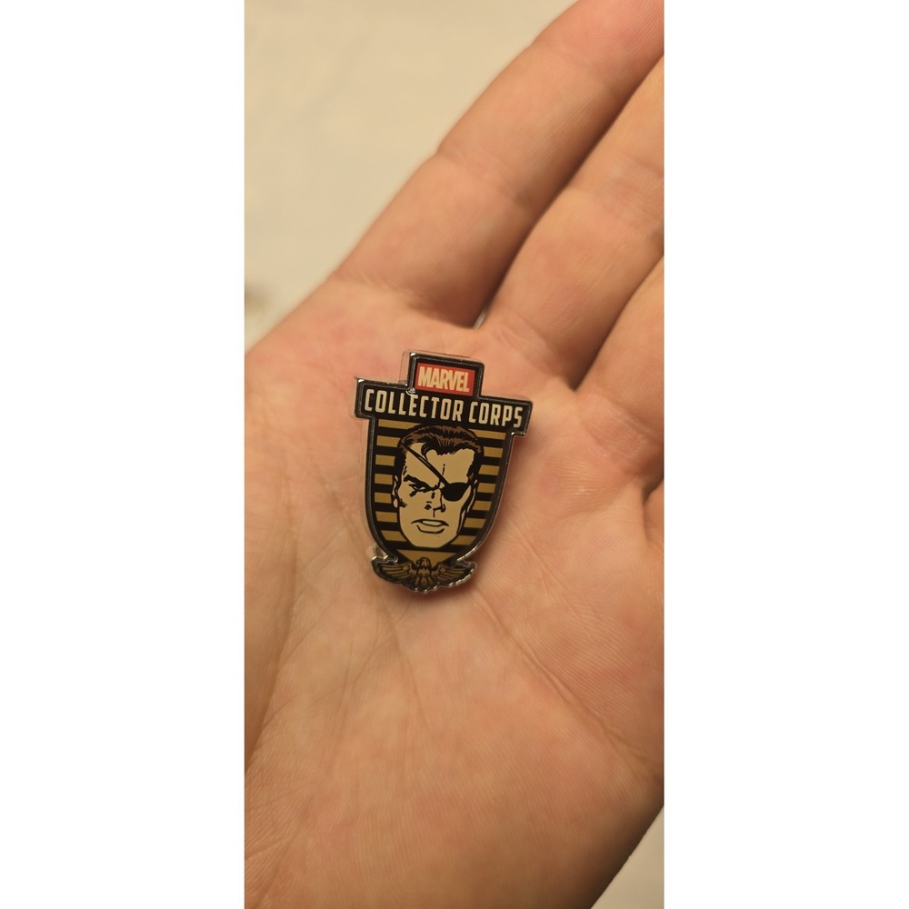 Disney pin 130152 Marvel Avengers Collector Corps Nick Fury super hero Funko